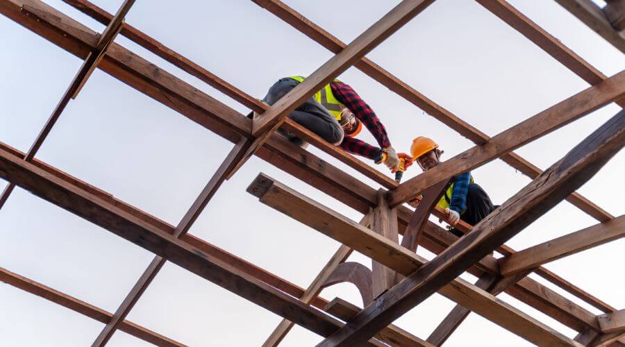 Professional gutter cleaning services in Telephone, TX